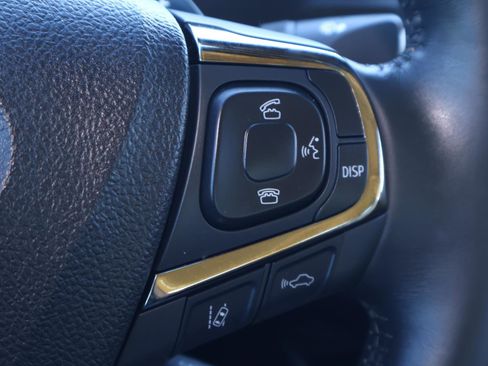 Used 2016 Toyota Avalon Limited w/ Toyota Safety Sense Package image 25