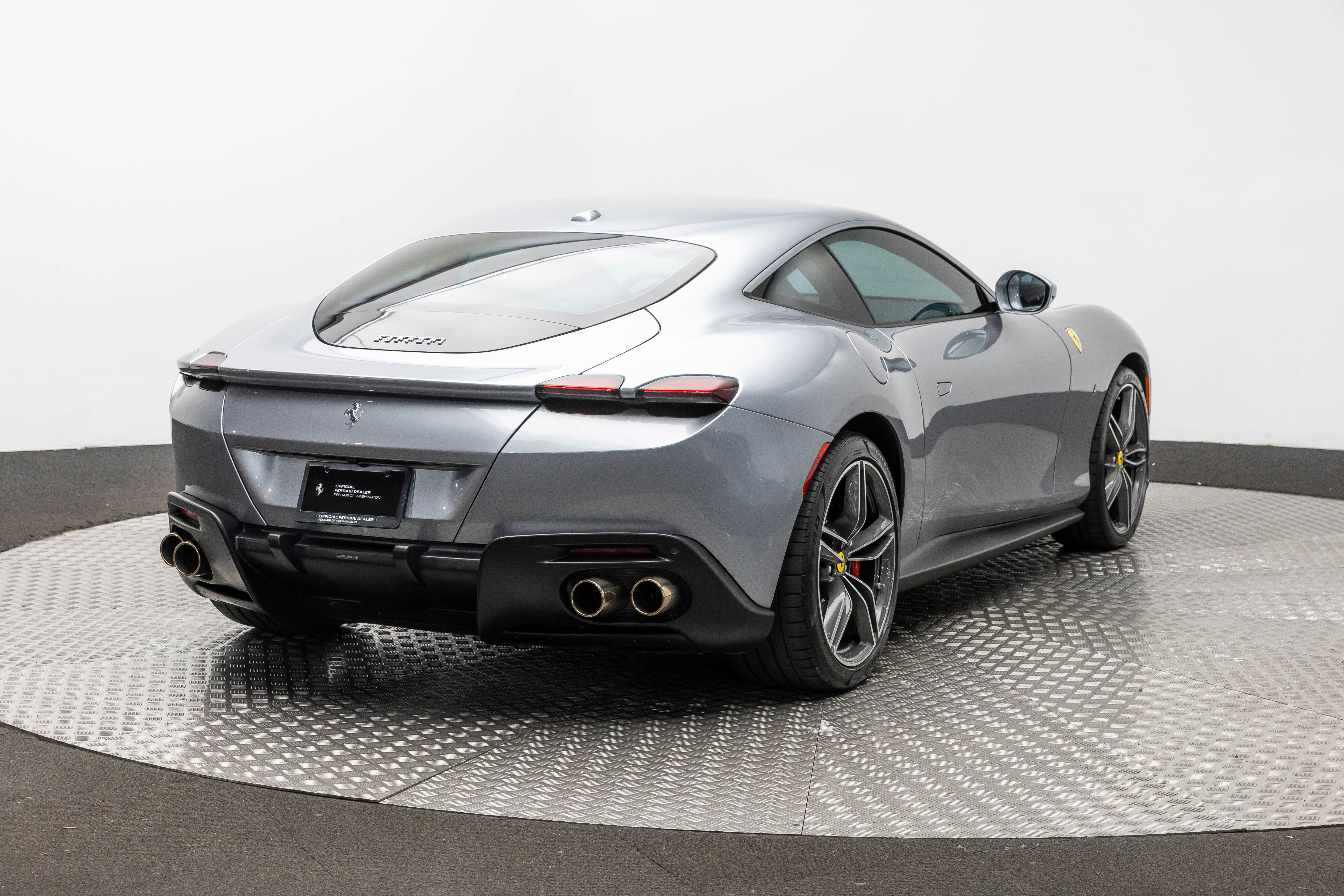 Certified 2024 Ferrari Roma RWD image 7