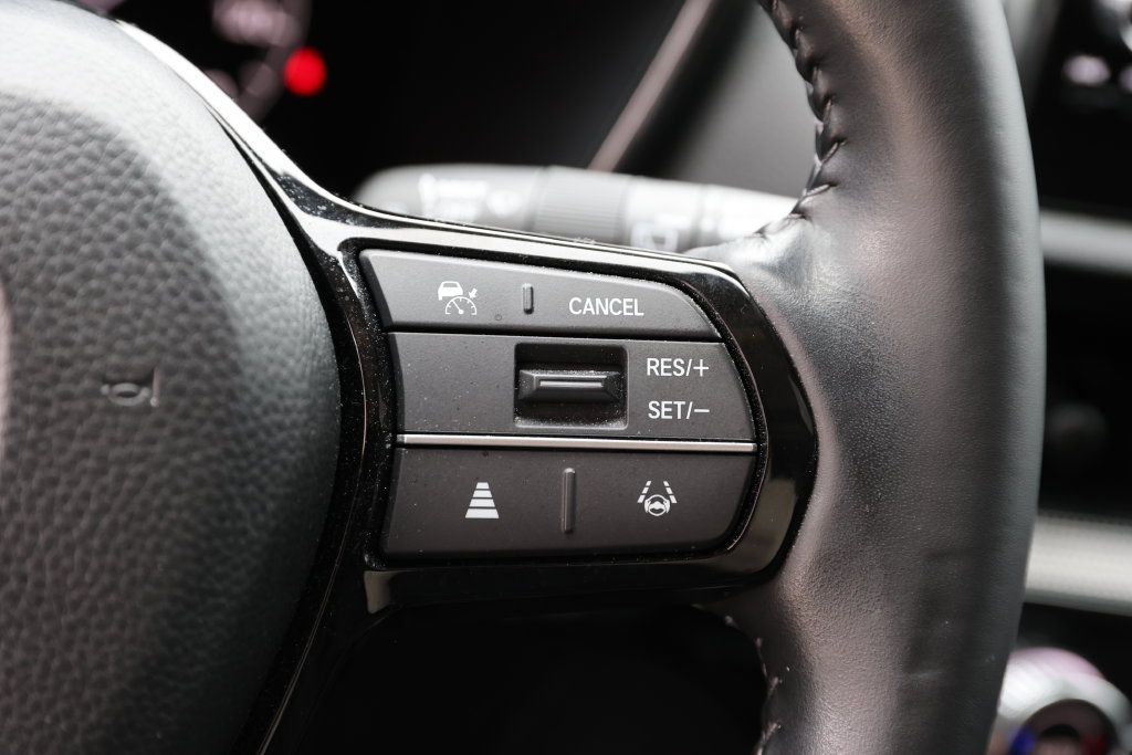 Used 2025 Honda CR-V EX-L image 19