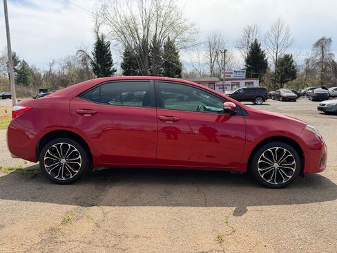 Used 2014 Toyota Corolla S image 4