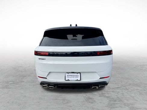 Certified 2025 Land Rover Range Rover Sport Dynamic SE image 6