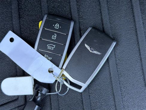 Used 2018 Genesis G80 3.3T Sport RWD image 22