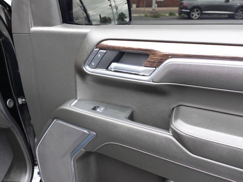 Used 2025 GMC Sierra 1500 Elevation AWD/4WD image 34