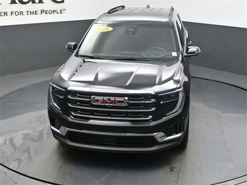 Used 2025 GMC Acadia Elevation image 48