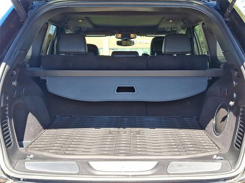 Used 2021 Jeep Grand Cherokee Overland image 29