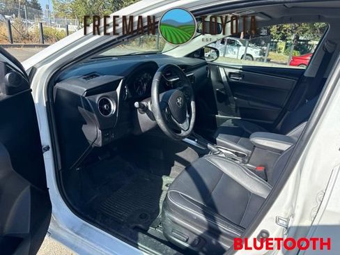 Used 2019 Toyota Corolla XLE FWD image 7