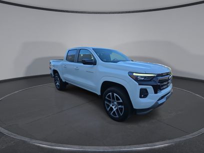 Certified 2024 Chevrolet Colorado Z71 w/ Z71 Convenience Package 2