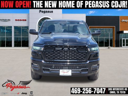 New 2026 RAM 1500 Express AWD/4WD image 6