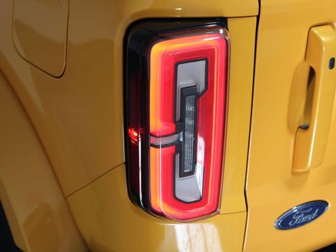 Used 2022 Ford Bronco Outer Banks image 56