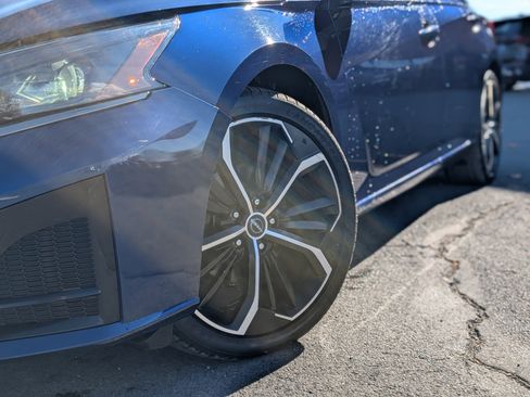 Used 2023 Nissan Altima 2.5 SR image 6