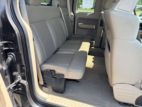 Used 2007 Ford F150 XLT RWD image 16