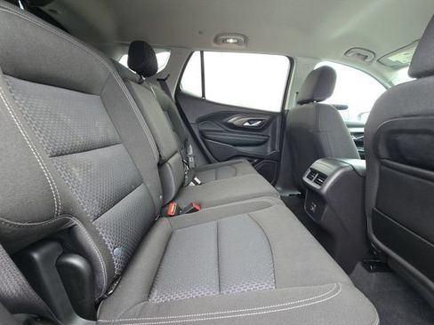Used 2024 GMC Terrain SLE w/ Driver Convenience Package AWD/4WD image 14