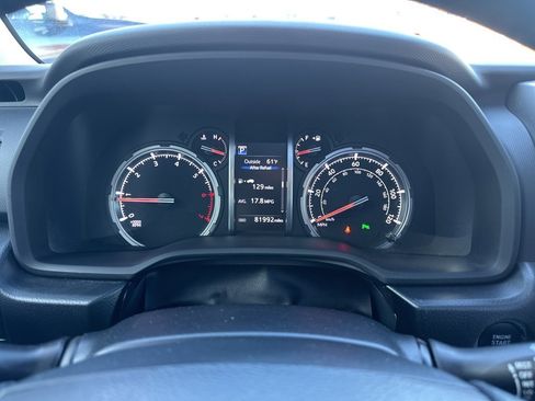 Used 2020 Toyota 4Runner Limited image 68