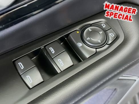 Used 2025 Chevrolet Tahoe LT RWD image 20