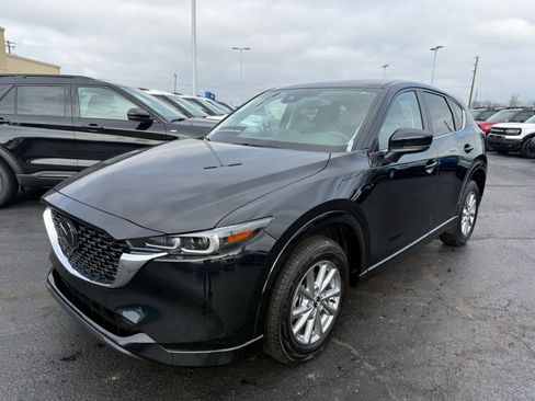 Certified 2025 MAZDA CX-5 AWD 2.5 S w/ Select Package image 23