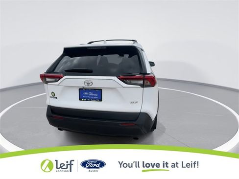 Used 2023 Toyota RAV4 XLE image 10