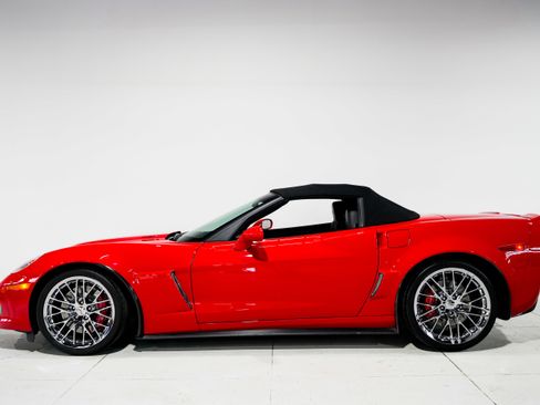 Used 2013 Chevrolet Corvette 427 w/ 1SC Preferred Equipment Group image 7