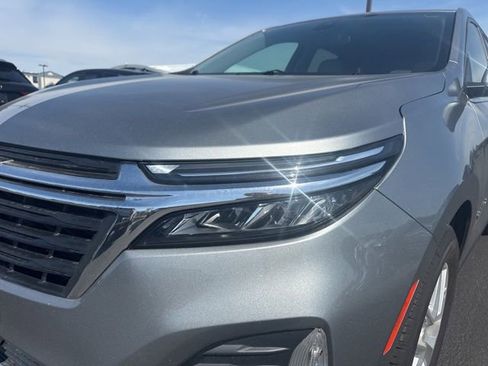 Used 2023 Chevrolet Equinox LT image 22