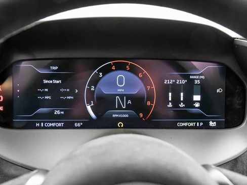 New 2025 McLaren 750S Spider image 14