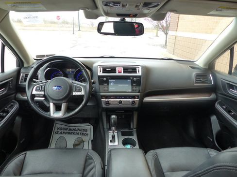 Used 2016 Subaru Outback 2.5i Limited image 37