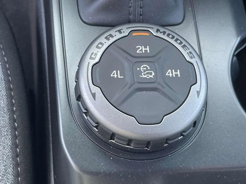 New 2025 Ford Bronco 4-Door image 14