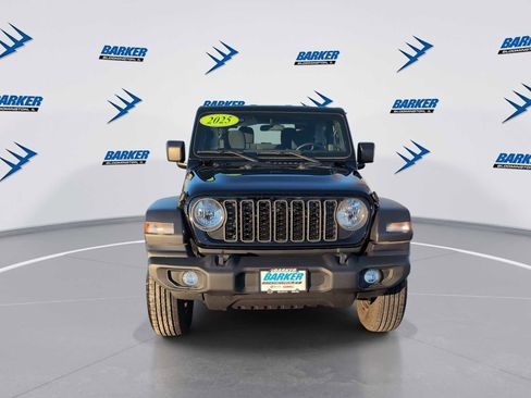 Used 2025 Jeep Wrangler Sport image 3