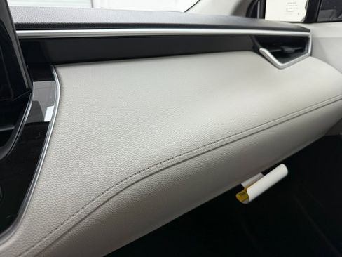 New 2026 Toyota Corolla Cross LE w/ Moonroof Package image 23