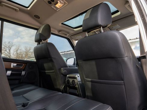 Used 2016 Land Rover LR4 HSE Silver Edition image 22