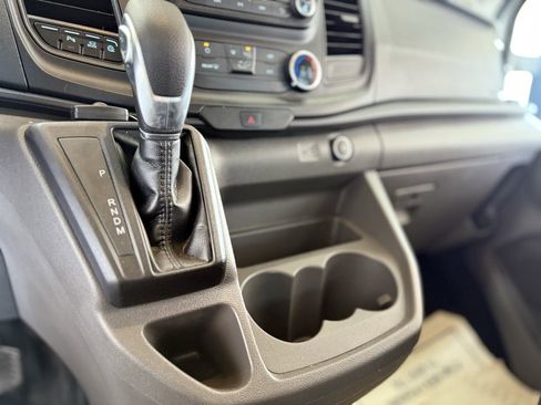 Used 2021 Ford Transit 350 XLT image 28