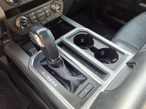 Used 2019 Ford F150 Raptor w/ Equipment Group 802A Luxury image 15