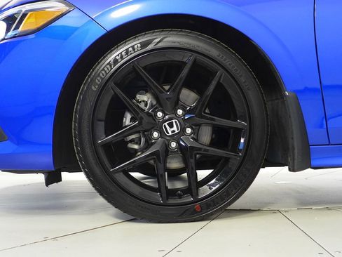 Used 2022 Honda Civic Sport image 5
