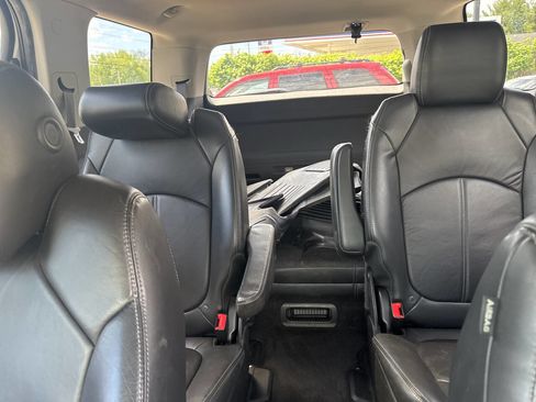 Used 2015 GMC Acadia SLT w/ Open Road Package AWD/4WD image 24