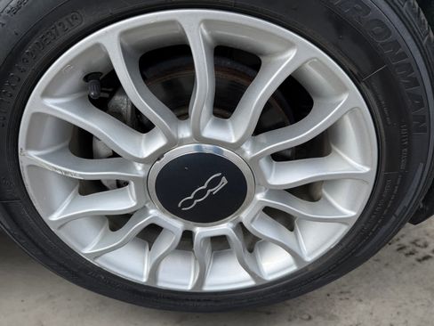 Used 2014 FIAT 500 Lounge w/ Luxury Leather Package image 9