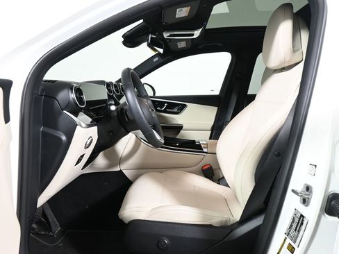 Certified 2026 Mercedes-Benz GLC 300 4MATIC image 3