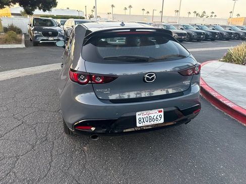 Used 2021 MAZDA MAZDA3 Hatchback w/Premium Plus Pkg AWD/4WD image 17
