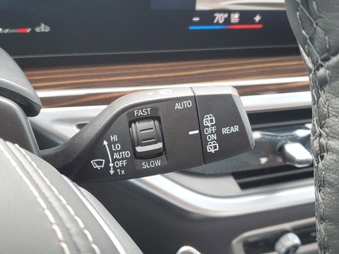 New 2026 BMW X5 xDrive40i w/ Premium Package AWD/4WD image 16