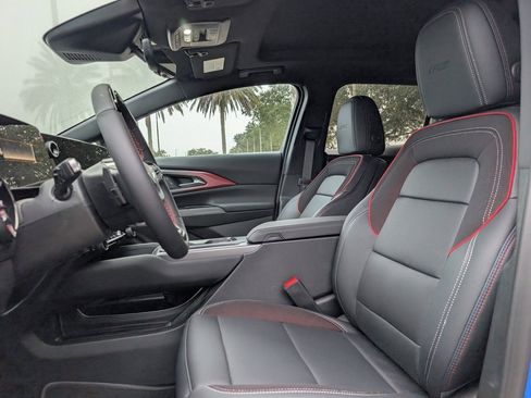 New 2026 Chevrolet Equinox EV RS image 11