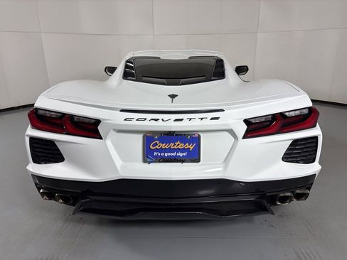 Used 2021 Chevrolet Corvette Stingray Coupe w/ 1LT image 8