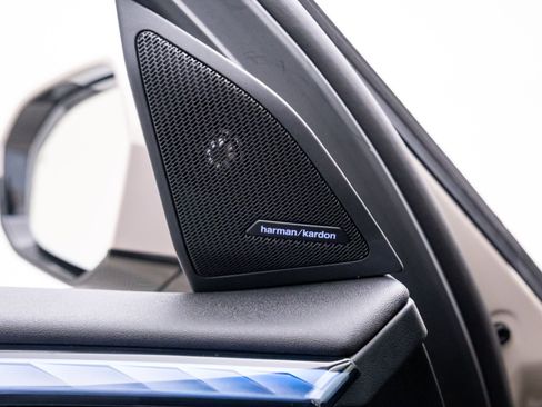 New 2026 BMW X3 xDrive30 w/ Premium Package image 19