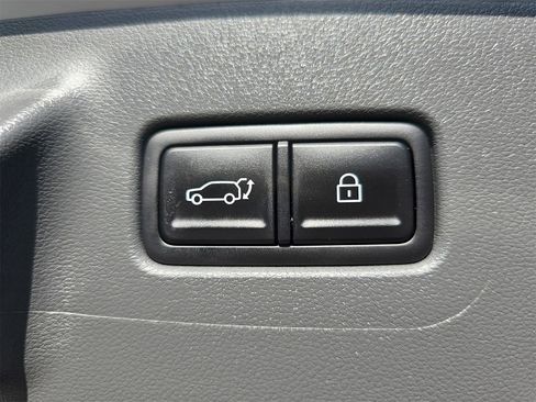 Certified 2025 Hyundai Santa Fe SEL image 14