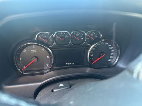 Used 2015 GMC Sierra 1500 SLT w/ SLT Crew Cab Value Package image 9