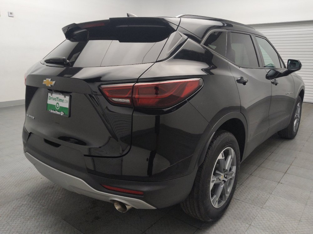 Used 2024 Chevrolet Blazer LT w/ Convenience Package FWD image 9