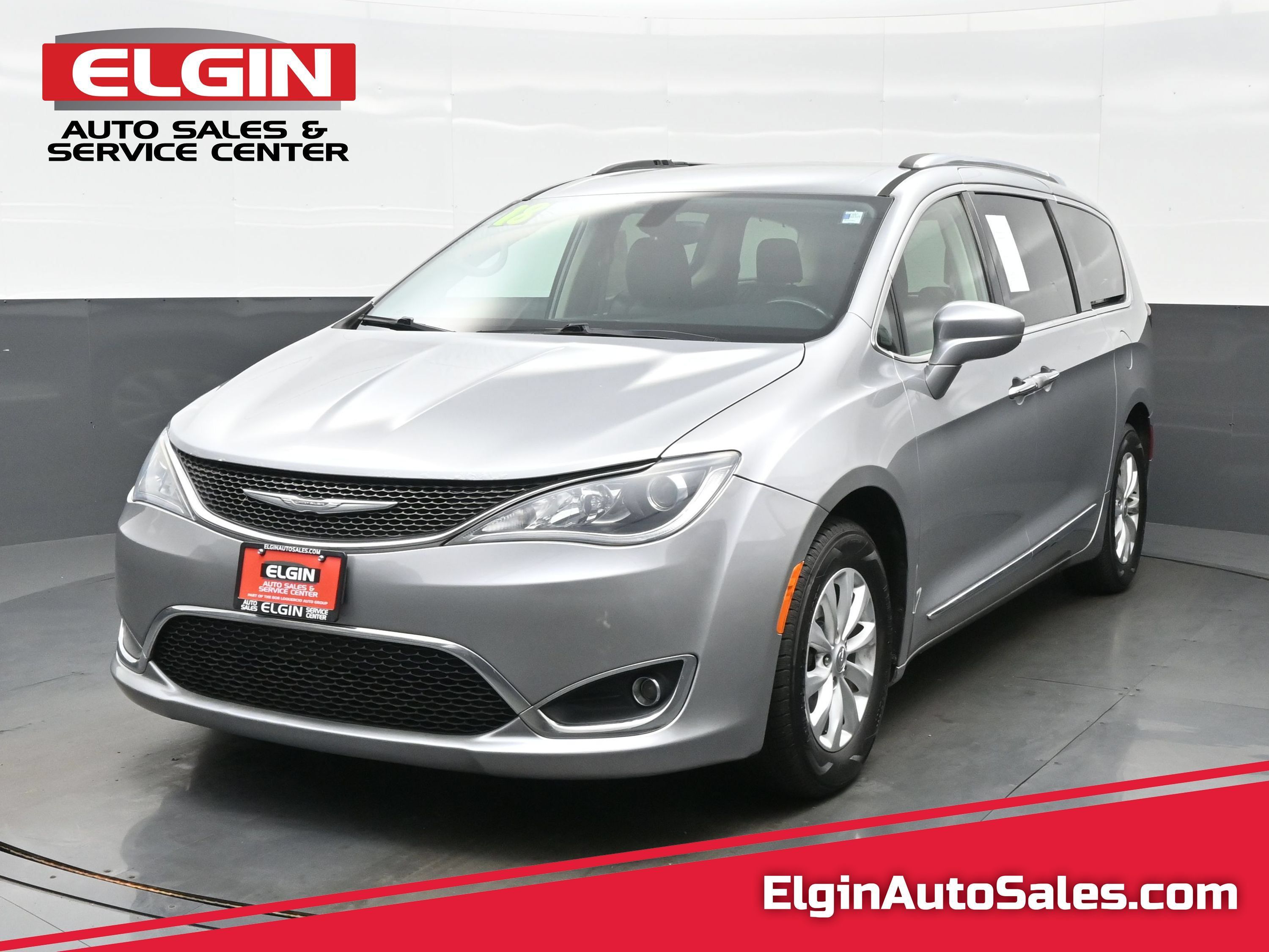 Used 2018 Chrysler Pacifica Touring-L Plus FWD image 1