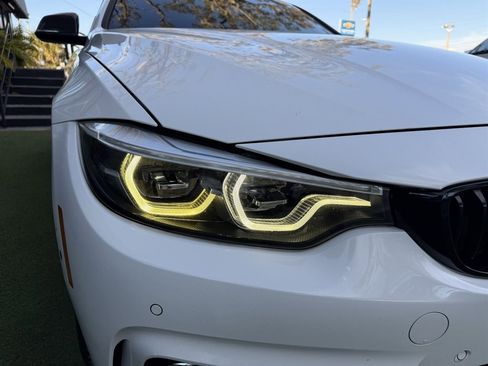 Used 2019 BMW 430i Coupe w/ M Sport Package image 9