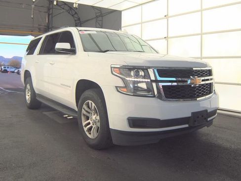 Used 2018 Chevrolet Suburban LT AWD/4WD image 2