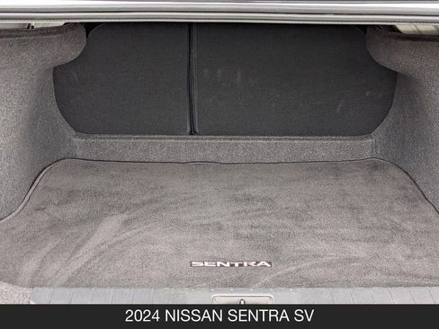 Used 2024 Nissan Sentra SV FWD image 20