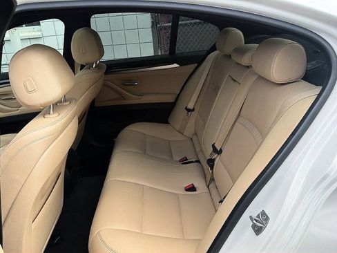 Used 2016 BMW 528i Sedan RWD image 17