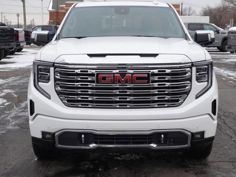 Used 2024 GMC Sierra 1500 Denali w/ Denali Reserve Package image 5