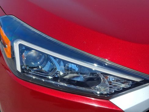 Used 2021 Hyundai Tucson SEL AWD/4WD image 9