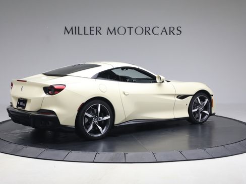 Certified 2023 Ferrari Portofino M image 19